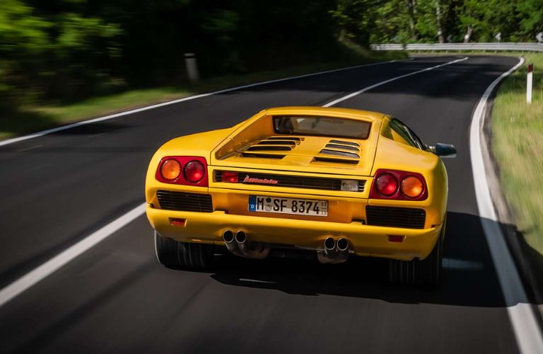 rear view of the Lamborghini Diablo