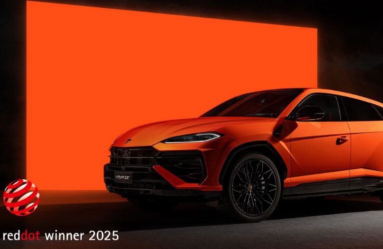 front and side view of a Urus